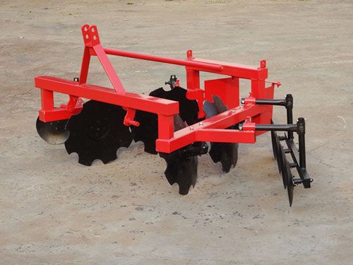 24-30馬力專(zhuān)用扶壟機(jī)