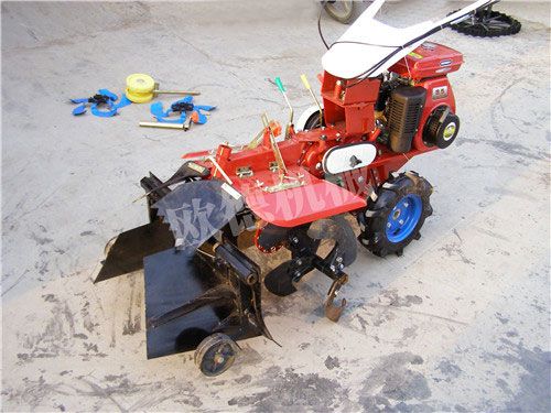 小型開溝起壟機